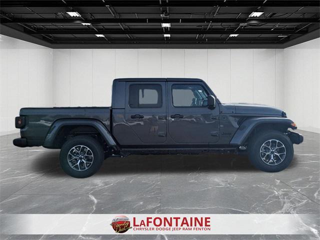 new 2025 Jeep Gladiator car, priced at $40,503