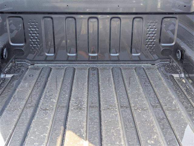 new 2025 Jeep Gladiator car, priced at $40,503