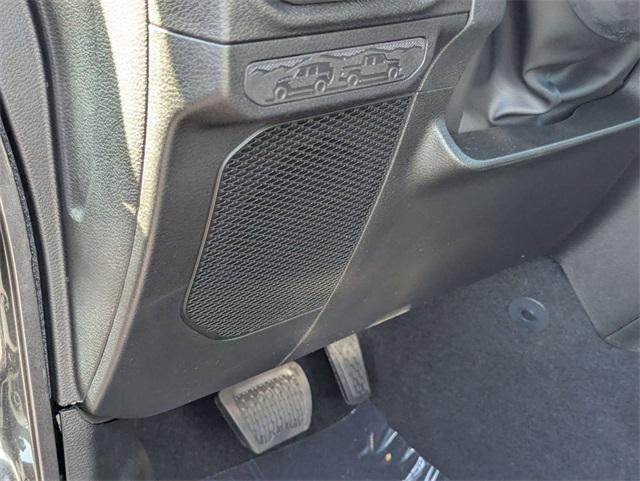 new 2025 Jeep Gladiator car, priced at $40,503