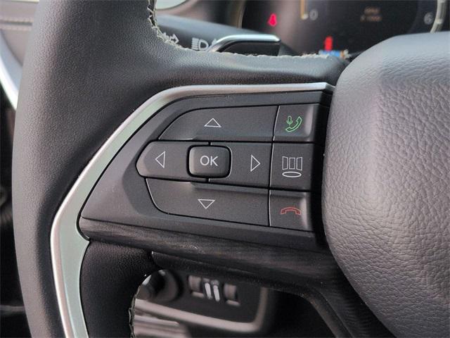 new 2026 Jeep Grand Cherokee car, priced at $42,478