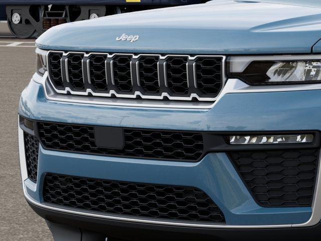 new 2026 Jeep Grand Cherokee car, priced at $43,255