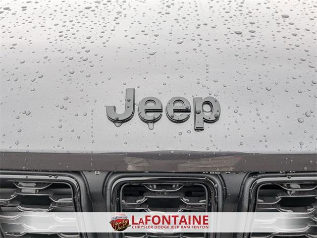 new 2025 Jeep Grand Cherokee car, priced at $43,558