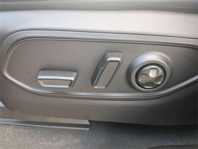 new 2025 Jeep Grand Cherokee car, priced at $38,224