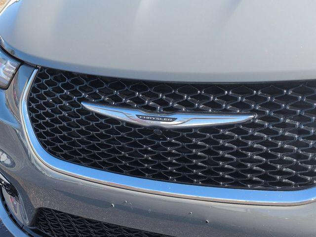 used 2023 Chrysler Pacifica car, priced at $22,091