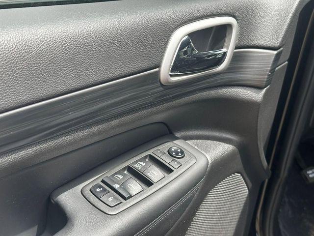used 2021 Jeep Grand Cherokee car, priced at $25,230