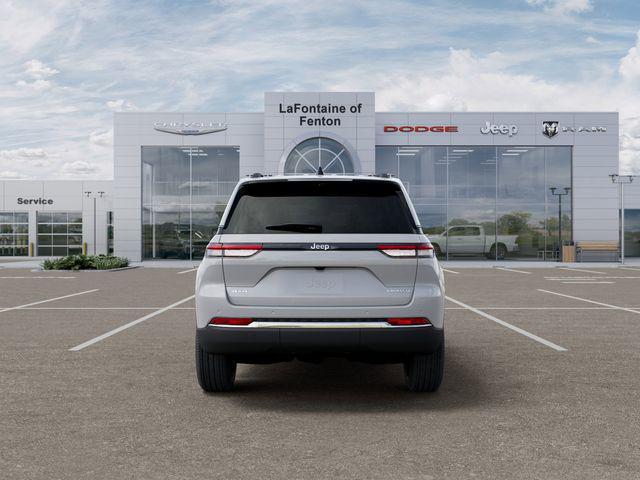 new 2026 Jeep Grand Cherokee car, priced at $47,002