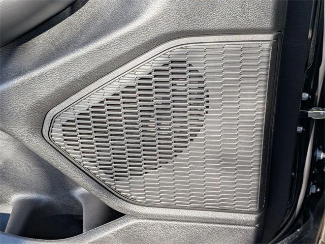 new 2025 Jeep Grand Cherokee car, priced at $43,558