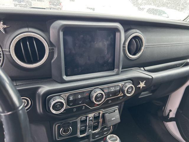 used 2020 Jeep Gladiator car, priced at $26,070