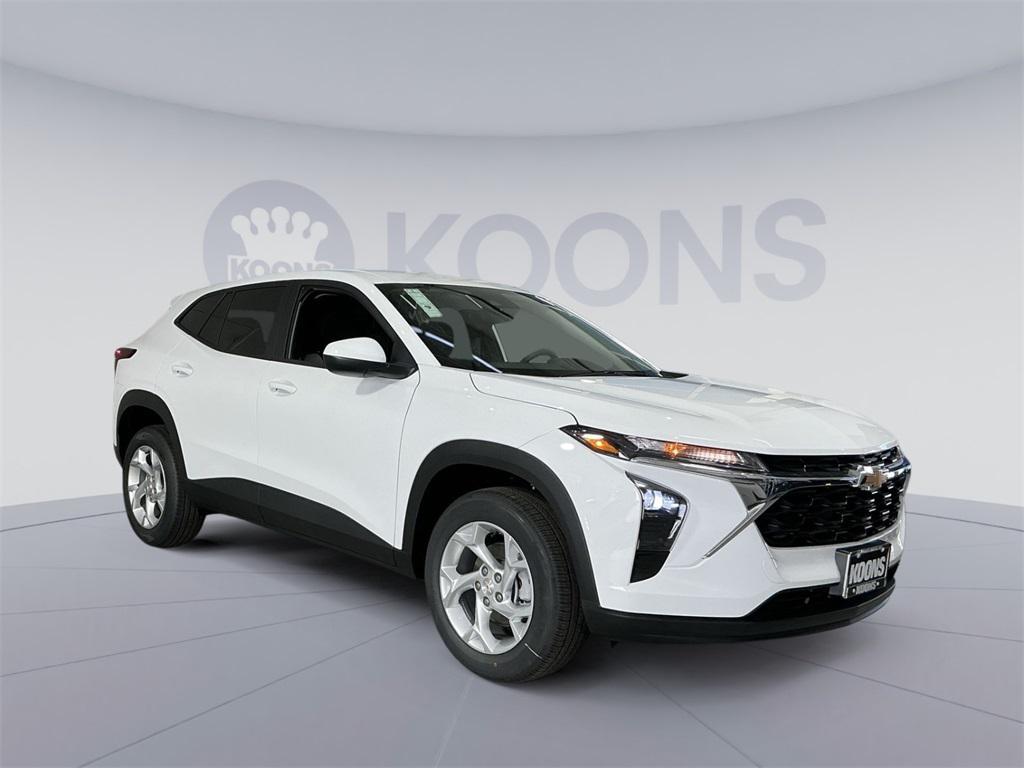 new 2026 Chevrolet Trax car, priced at $23,785