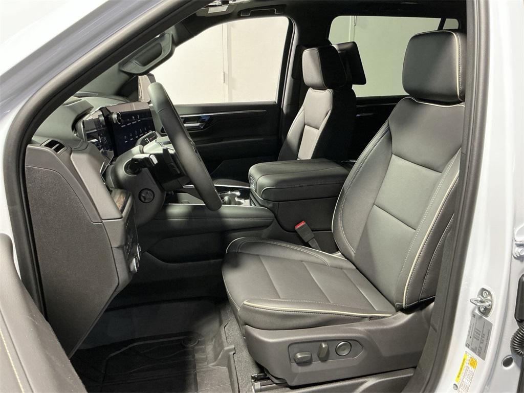 new 2026 Chevrolet Suburban car, priced at $84,808