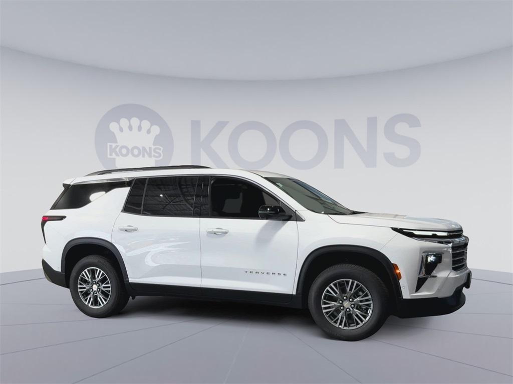 new 2026 Chevrolet Traverse car, priced at $42,079