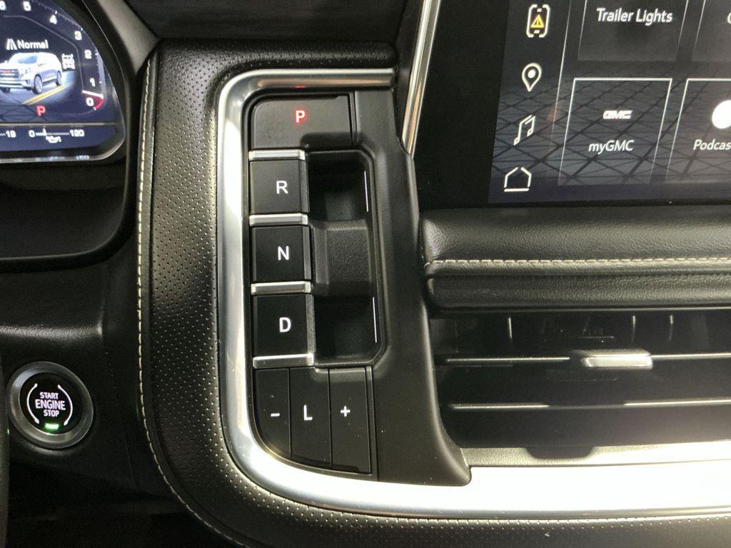 used 2023 GMC Yukon car, priced at $48,300