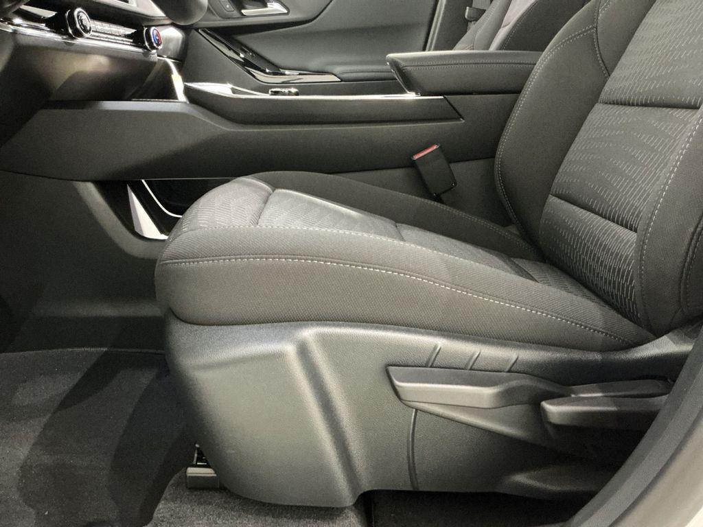 new 2026 Chevrolet Equinox car, priced at $30,234