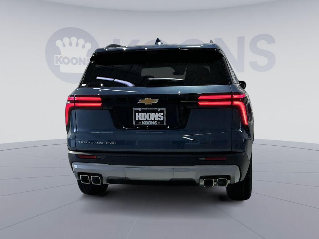 new 2026 Chevrolet Traverse car, priced at $41,644