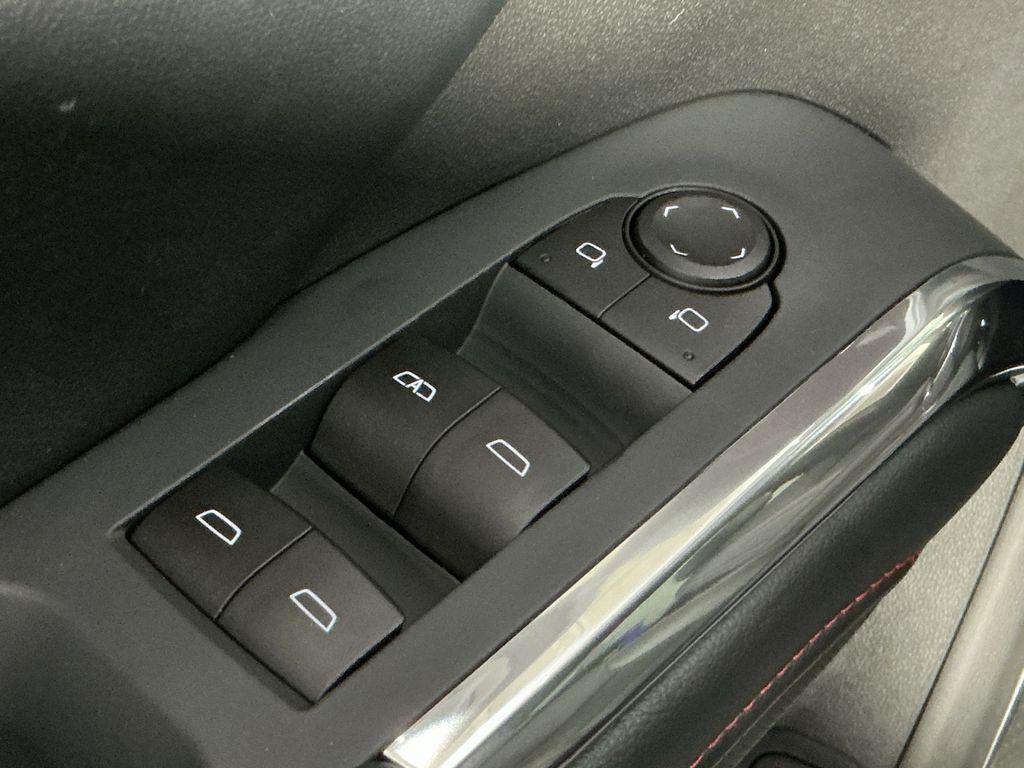 new 2026 Chevrolet Traverse car, priced at $50,444