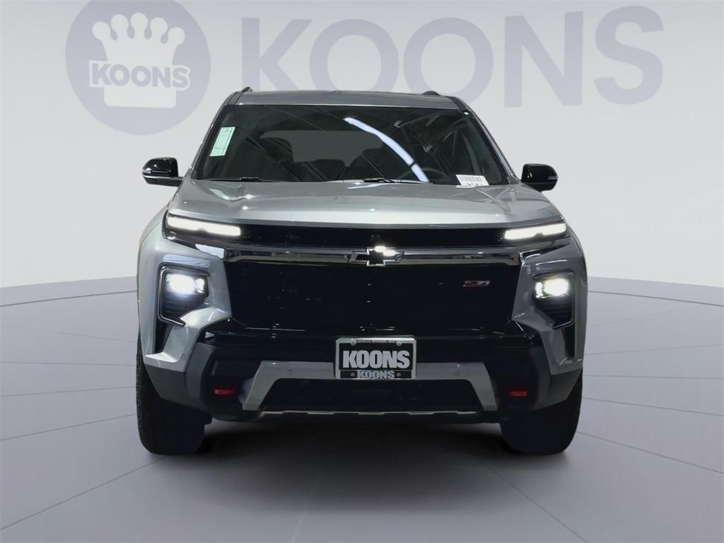 new 2026 Chevrolet Traverse car, priced at $51,578