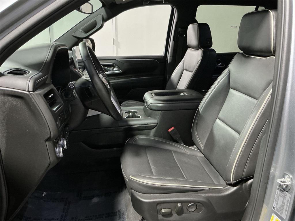 used 2024 GMC Yukon car, priced at $63,000