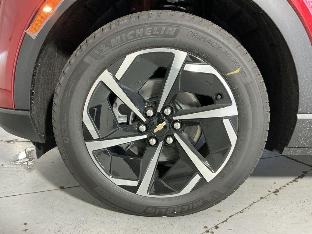 new 2026 Chevrolet Equinox EV car, priced at $35,006