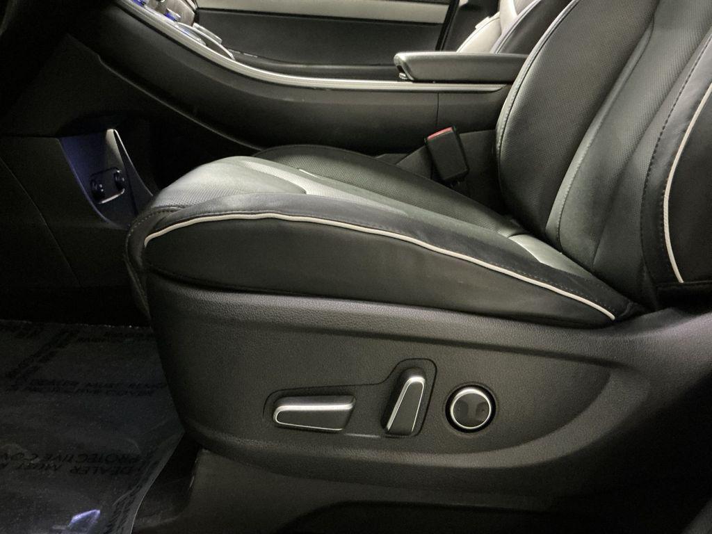 used 2024 Hyundai Palisade car, priced at $31,800