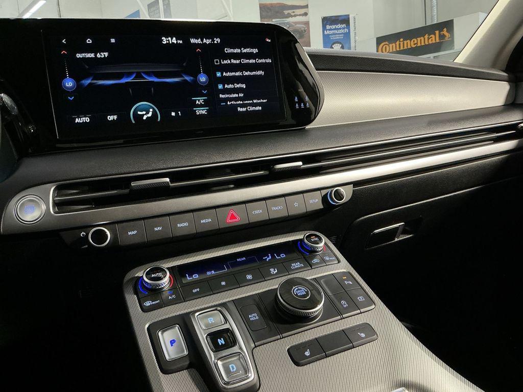 used 2024 Hyundai Palisade car, priced at $31,800