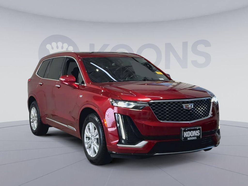 used 2024 Cadillac XT6 car, priced at $35,000