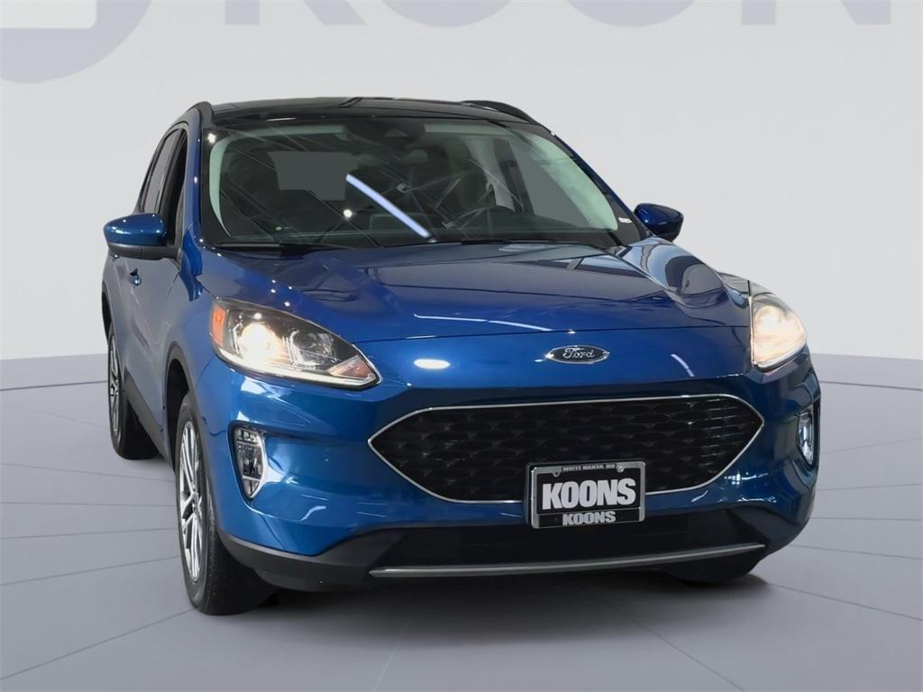 used 2022 Ford Escape car, priced at $22,000