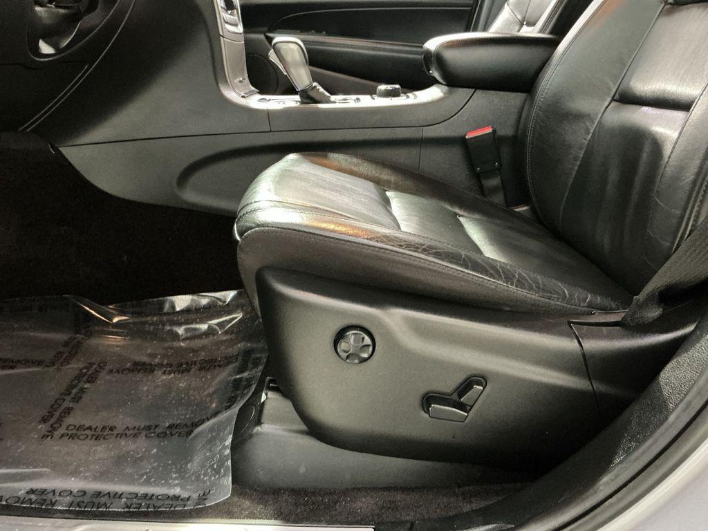 used 2018 Jeep Grand Cherokee car, priced at $15,500