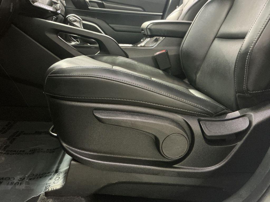 used 2024 Kia Telluride car, priced at $31,800