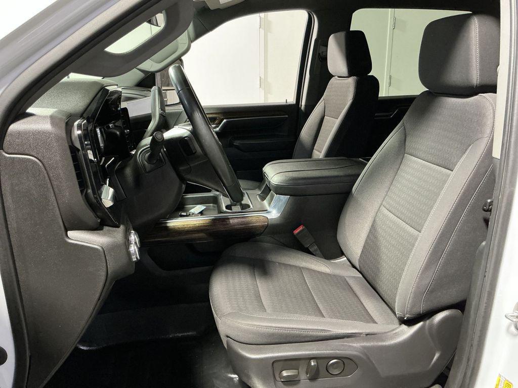 used 2024 GMC Sierra 2500 car, priced at $54,000