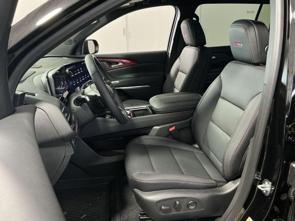 new 2026 Chevrolet Traverse car, priced at $50,444