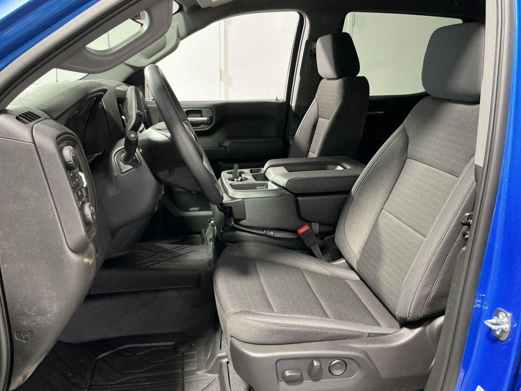 new 2026 Chevrolet Silverado 1500 car, priced at $45,618