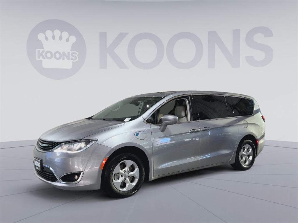 used 2017 Chrysler Pacifica Hybrid car, priced at $17,000