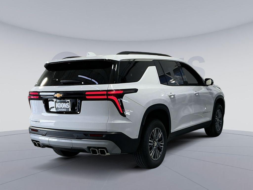 new 2026 Chevrolet Traverse car, priced at $42,079