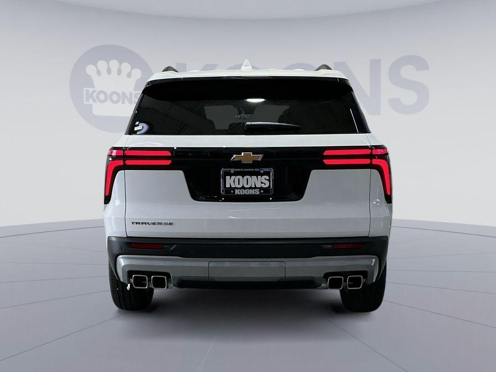 new 2026 Chevrolet Traverse car, priced at $42,079