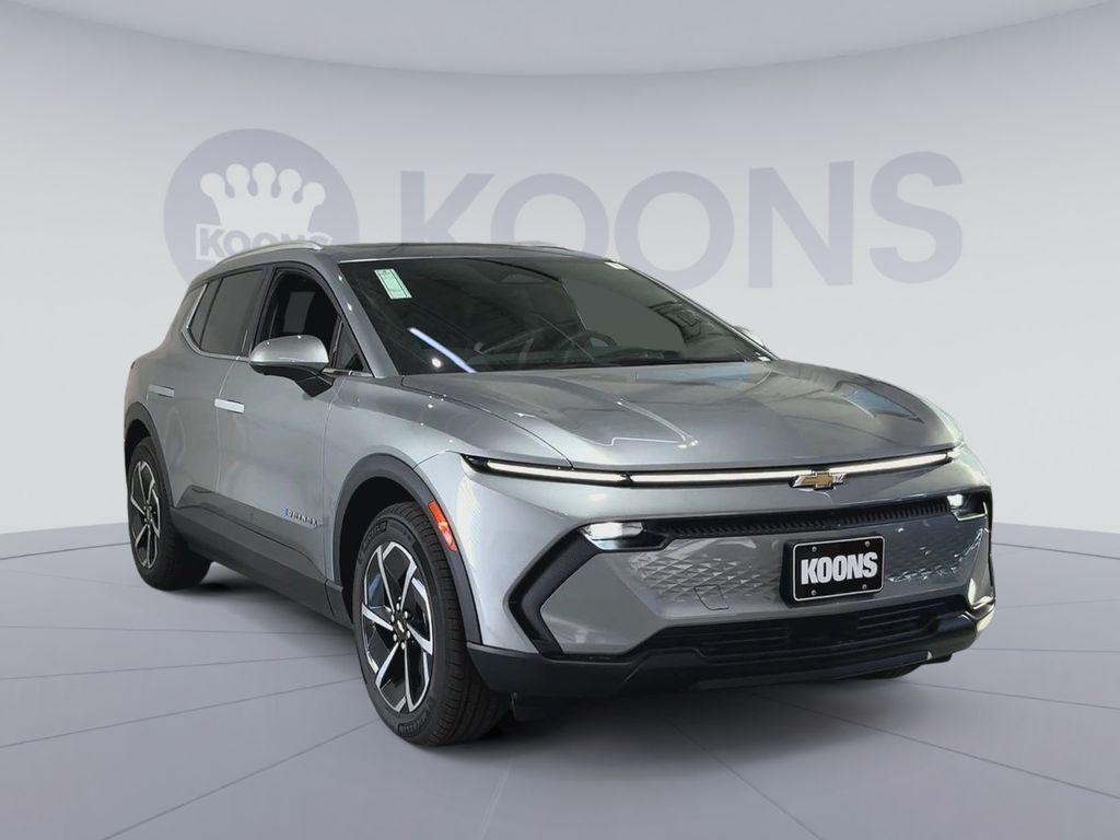 new 2026 Chevrolet Equinox EV car, priced at $31,121