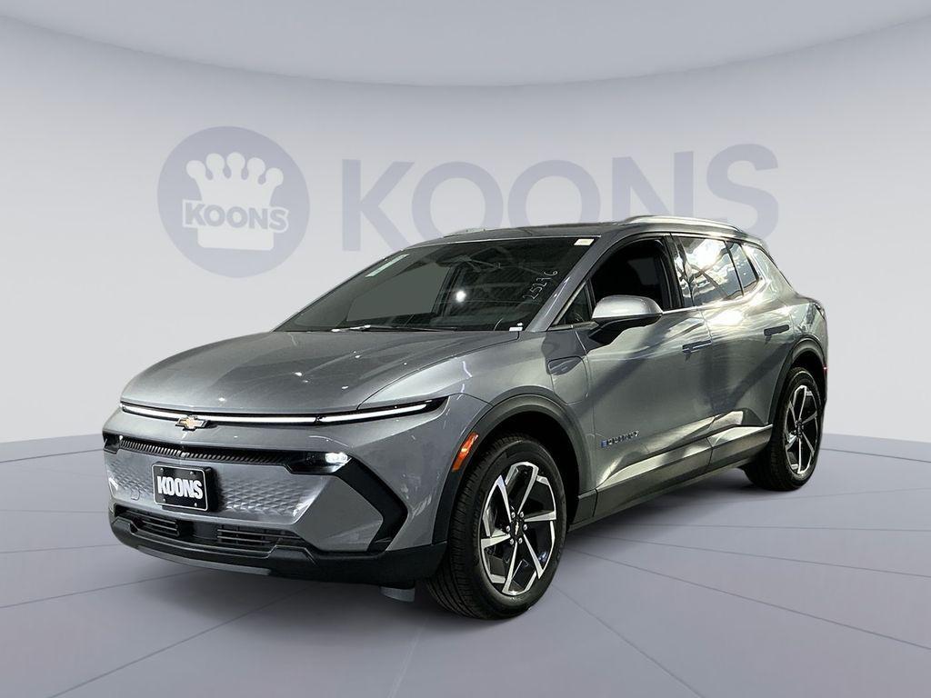 new 2026 Chevrolet Equinox EV car, priced at $31,121