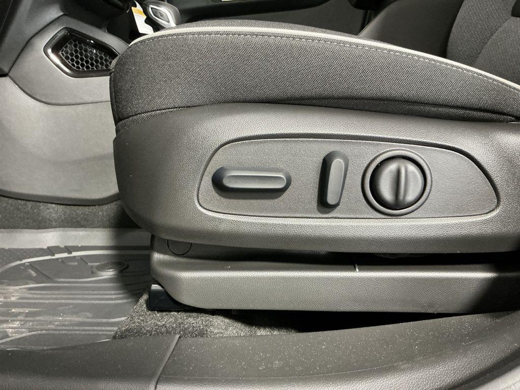 new 2026 Chevrolet TrailBlazer car, priced at $28,455