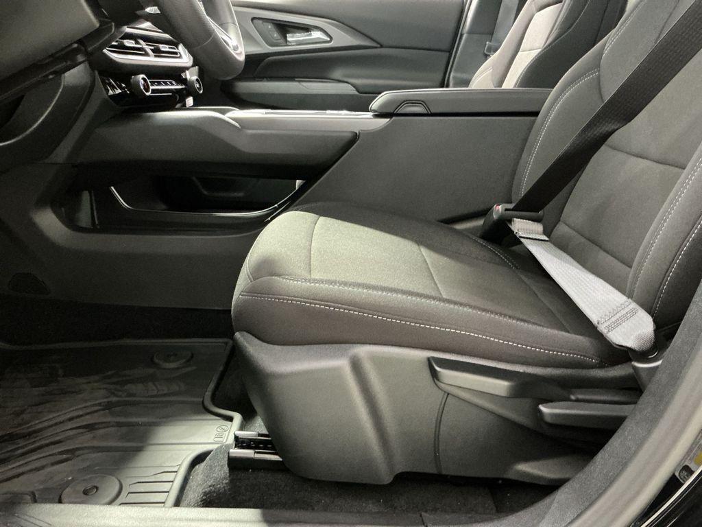 new 2026 Chevrolet Equinox EV car, priced at $25,827