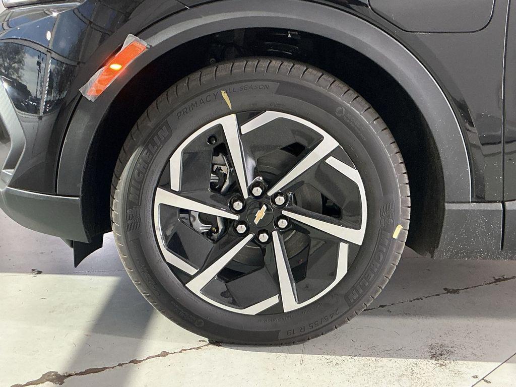 new 2026 Chevrolet Equinox EV car, priced at $25,827