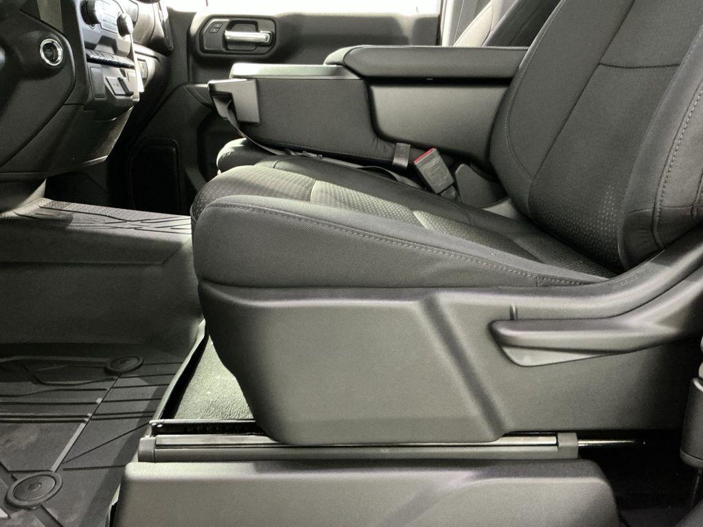 new 2026 Chevrolet Silverado 1500 car, priced at $39,928