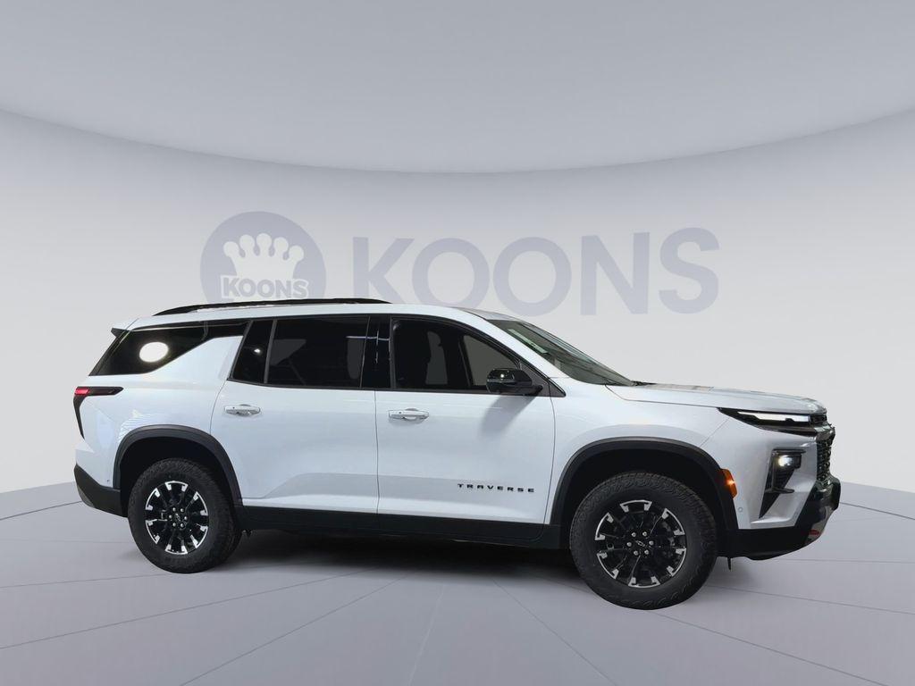 new 2026 Chevrolet Traverse car, priced at $50,875