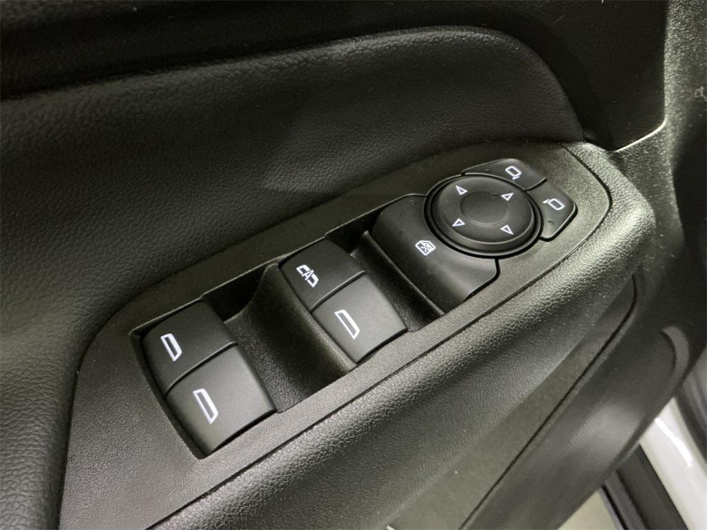 used 2023 Chevrolet Equinox car, priced at $19,000