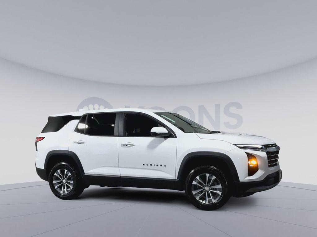 new 2026 Chevrolet Equinox car, priced at $32,564