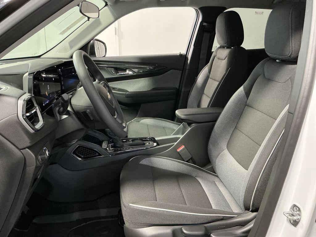 new 2026 Chevrolet TrailBlazer car, priced at $26,050