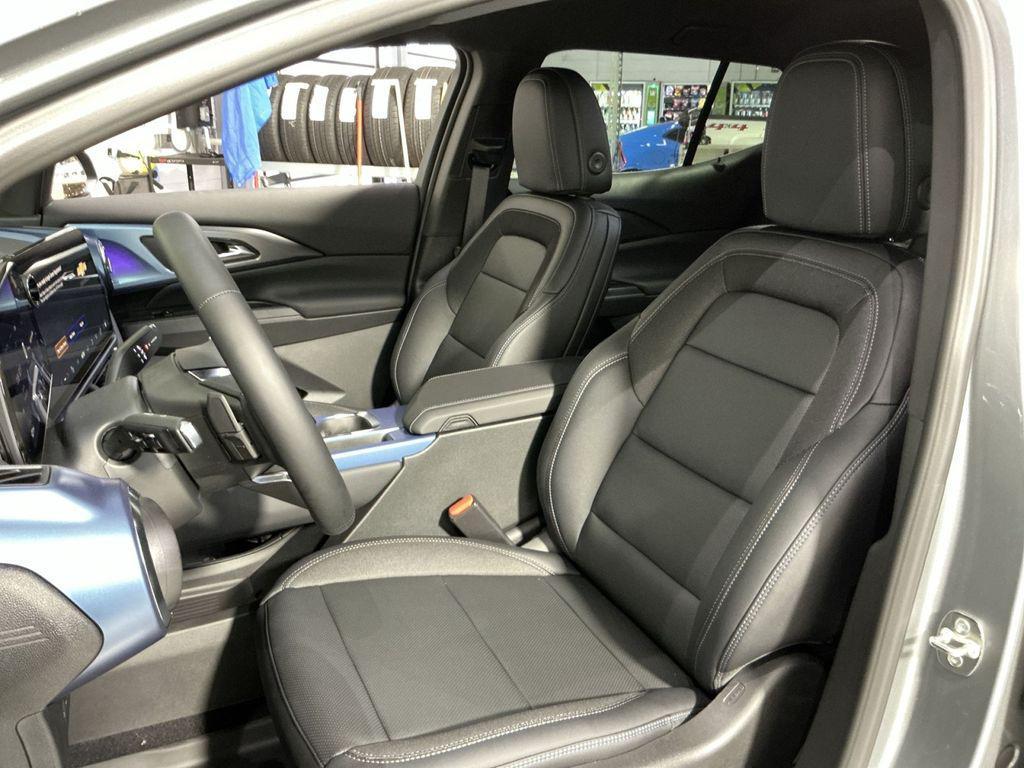 new 2026 Chevrolet Equinox EV car, priced at $32,669