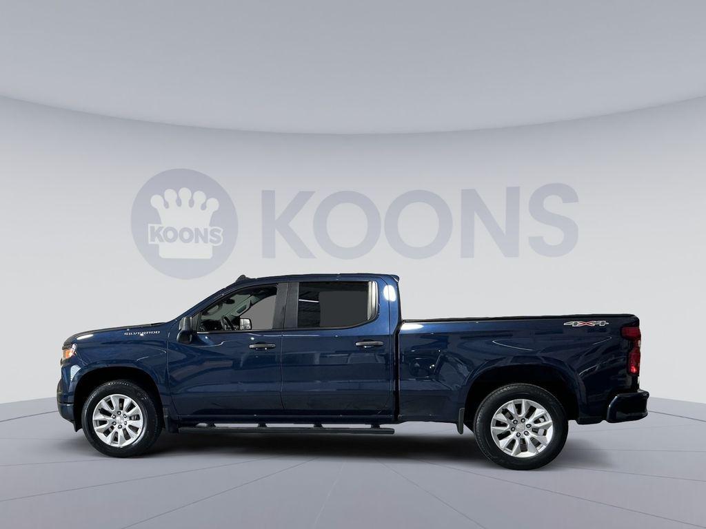 used 2022 Chevrolet Silverado 1500 car, priced at $32,000