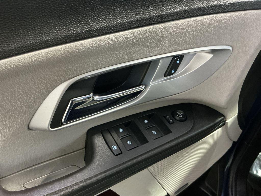 used 2017 Chevrolet Equinox car