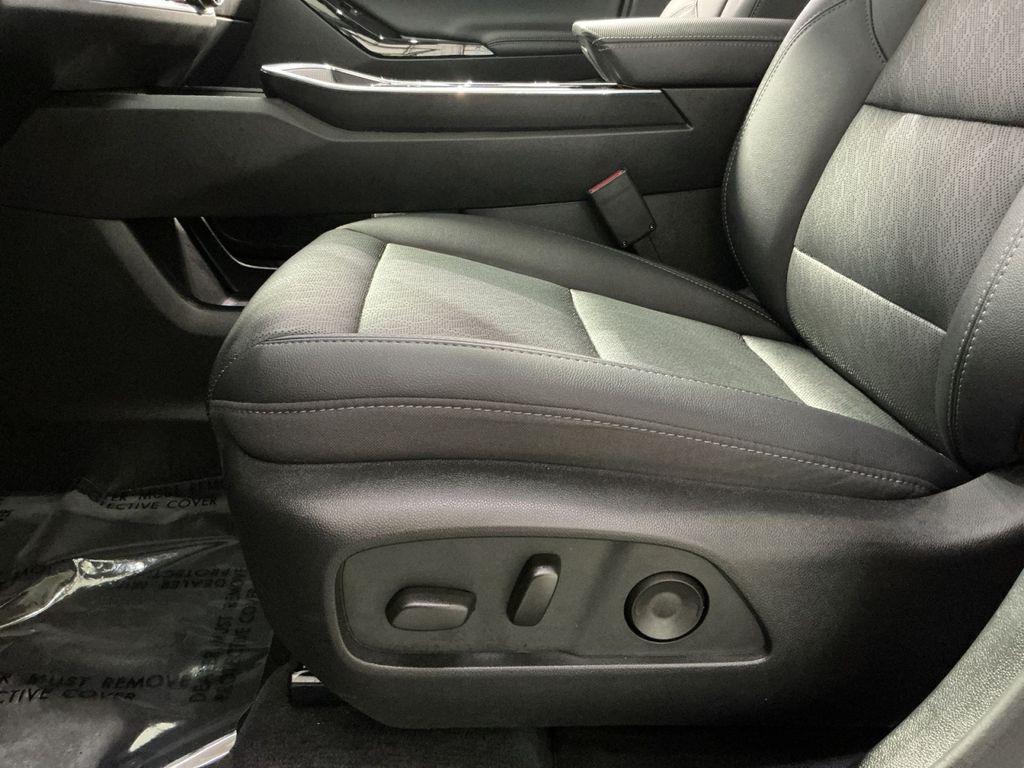 used 2025 Chevrolet Equinox car, priced at $26,300