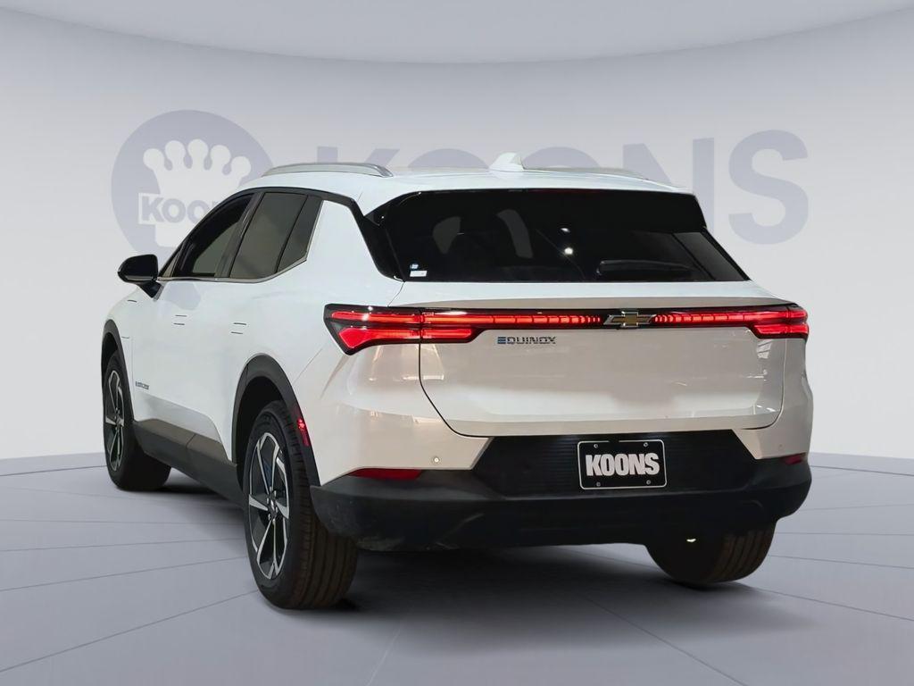 new 2026 Chevrolet Equinox EV car, priced at $31,121