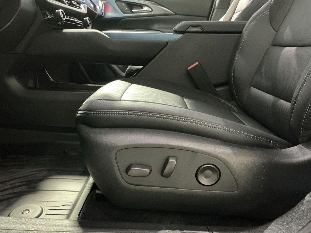 new 2026 Chevrolet Equinox EV car, priced at $31,121